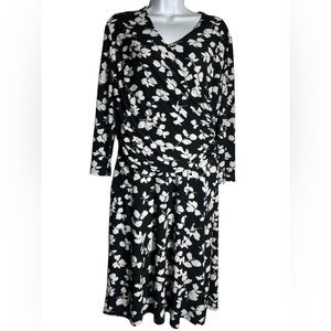 Ralph Lauren dress size 14 stunning black and white floral dress PERFECT 🖤🤍🖤